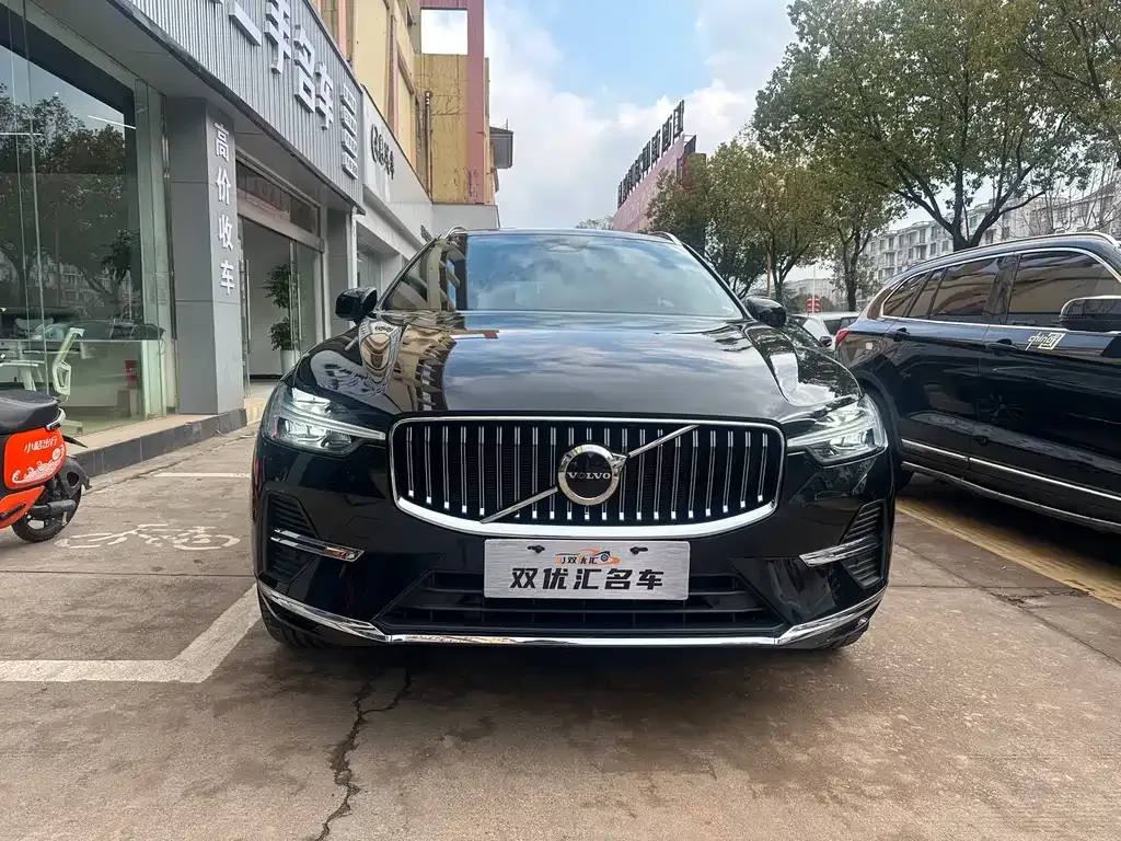 Volvo XC60 2022 из CN, фото 7
