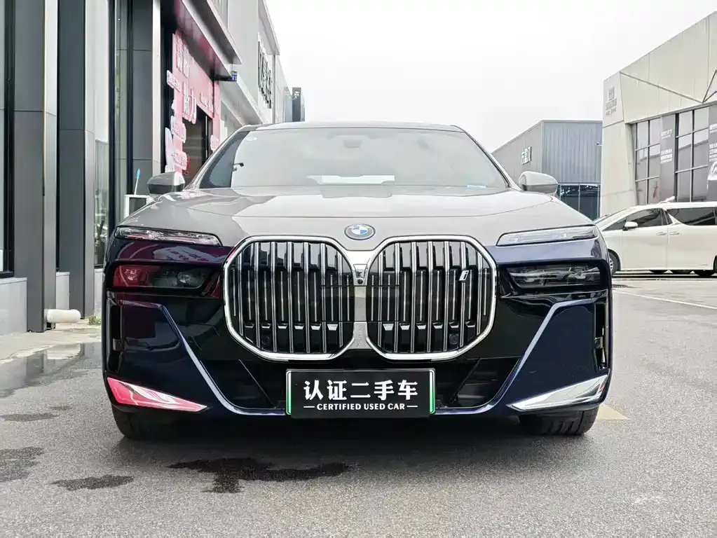 BMW i7 2024 из CN, фото 8