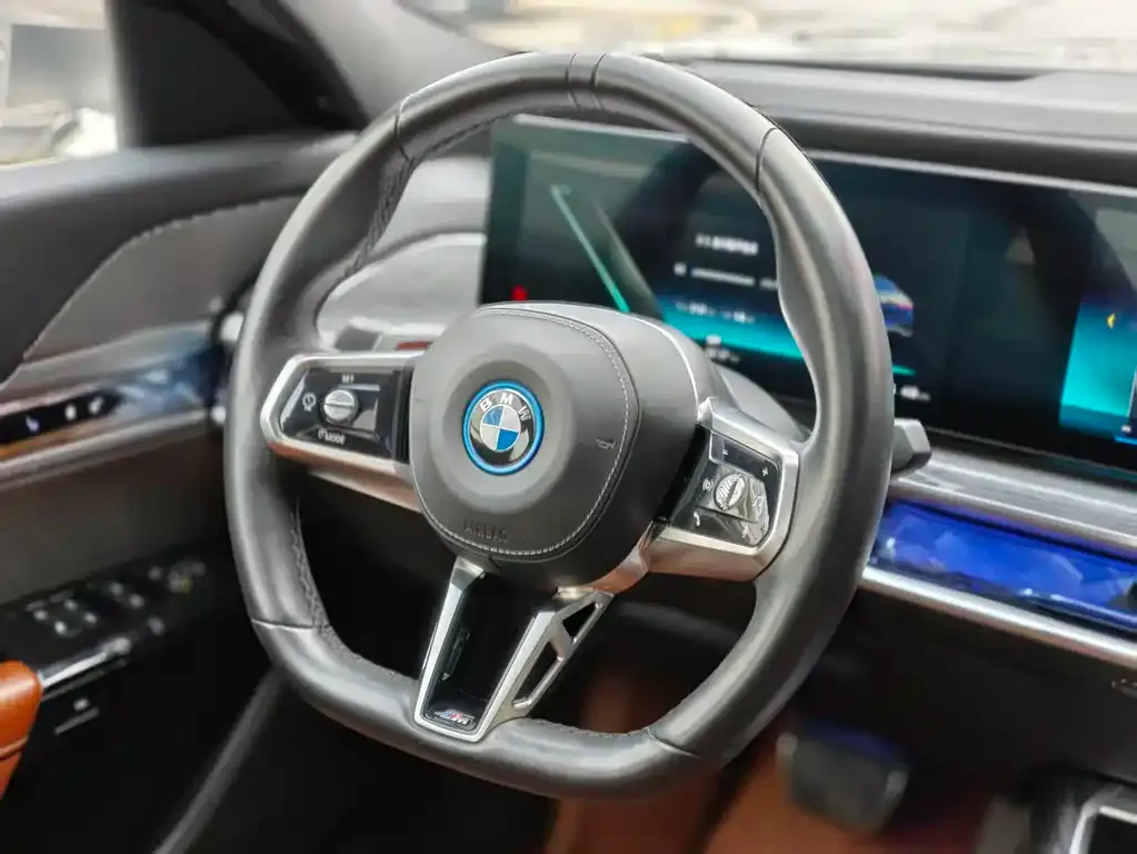 BMW i7 2024 из CN, фото 7