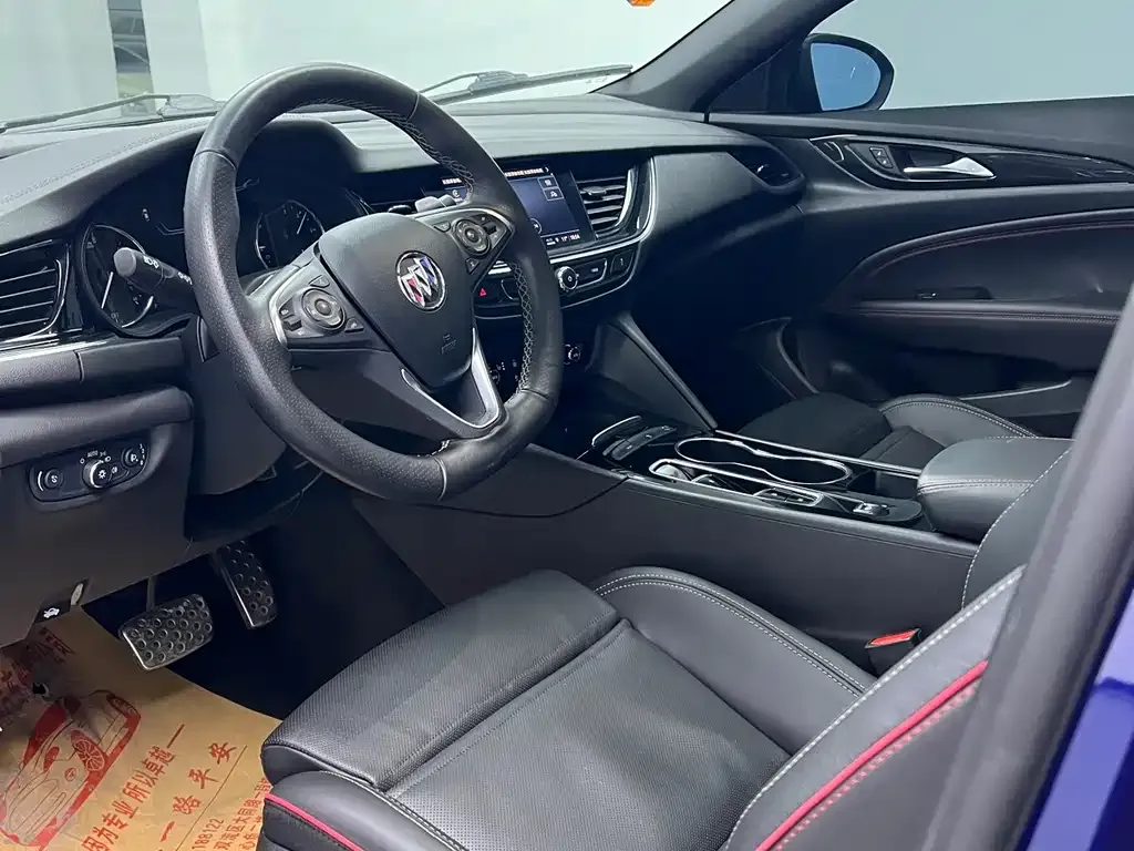 Buick Regal — фото 9