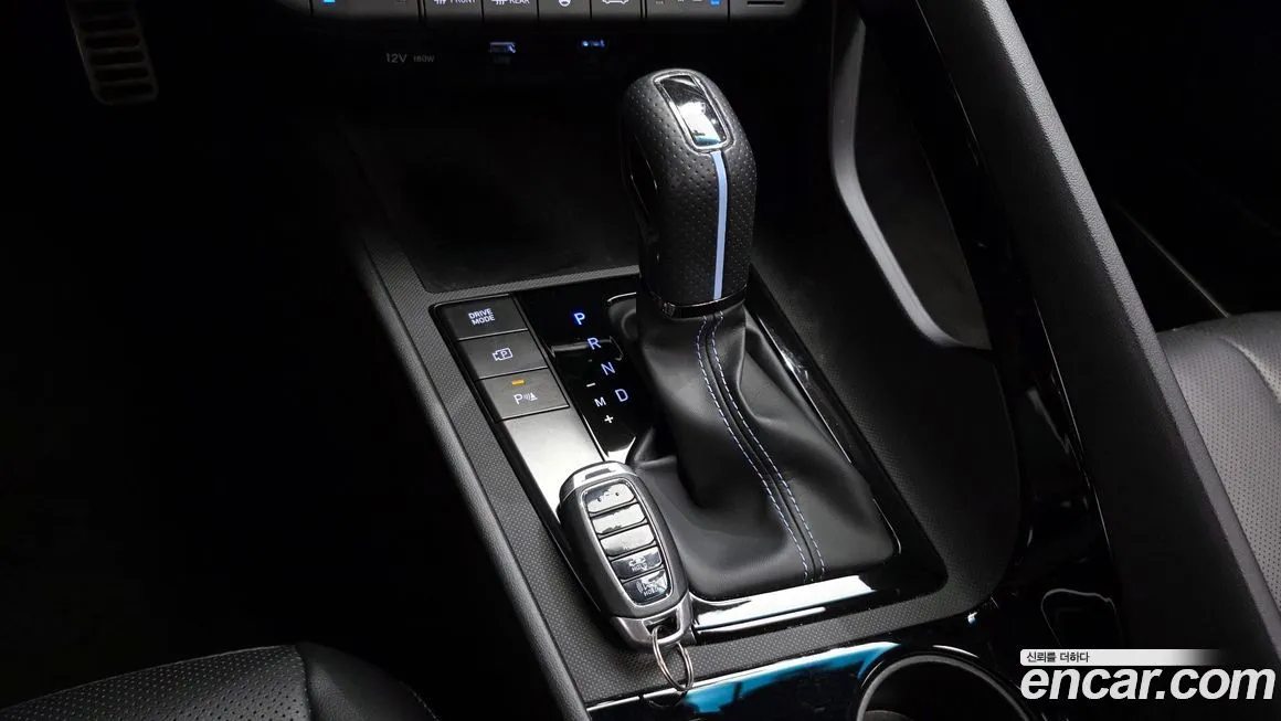 Hyundai AVANTE — фото 2