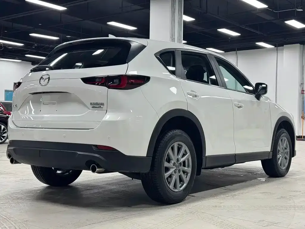 Mazda CX-5 2023 из CN, фото 9