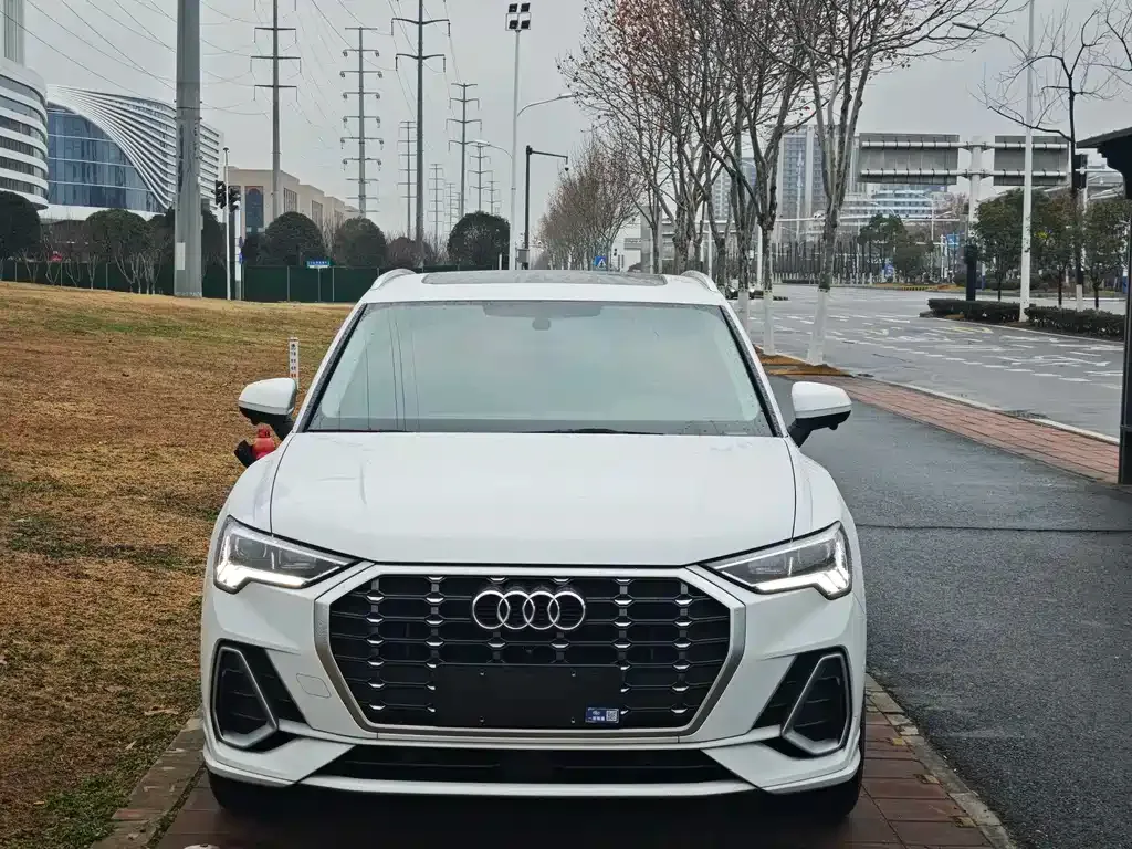 Audi Q3 2022 из CN, фото 8