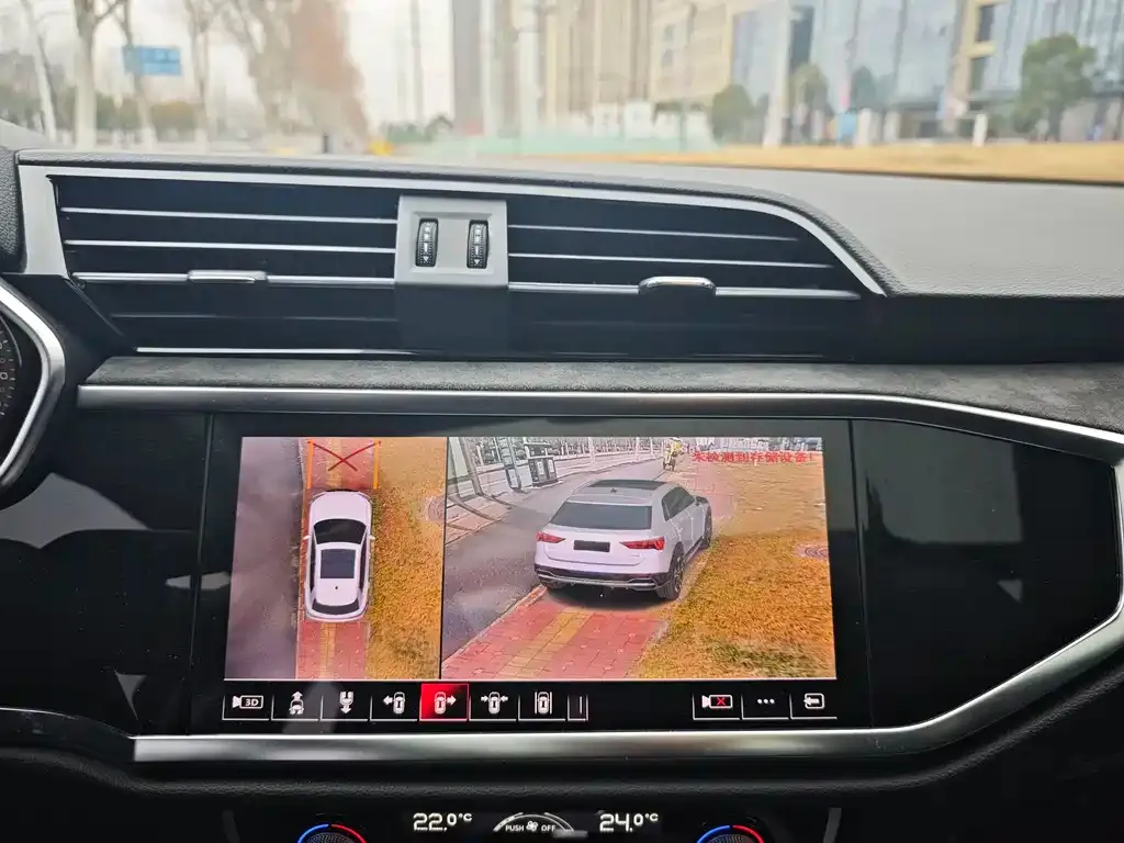 Audi Q3 2022 из CN, фото 7