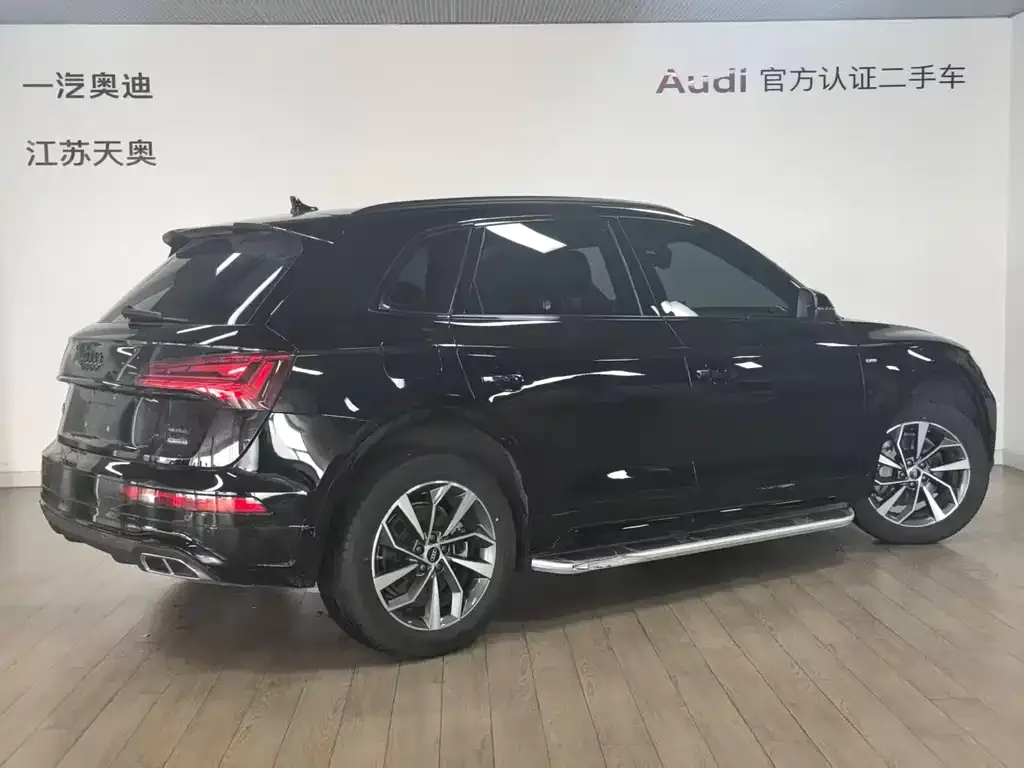 Audi Q5L 2024 из CN, фото 2