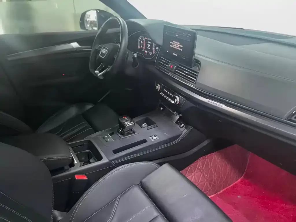 Audi Q5L 2024 из CN, фото 5