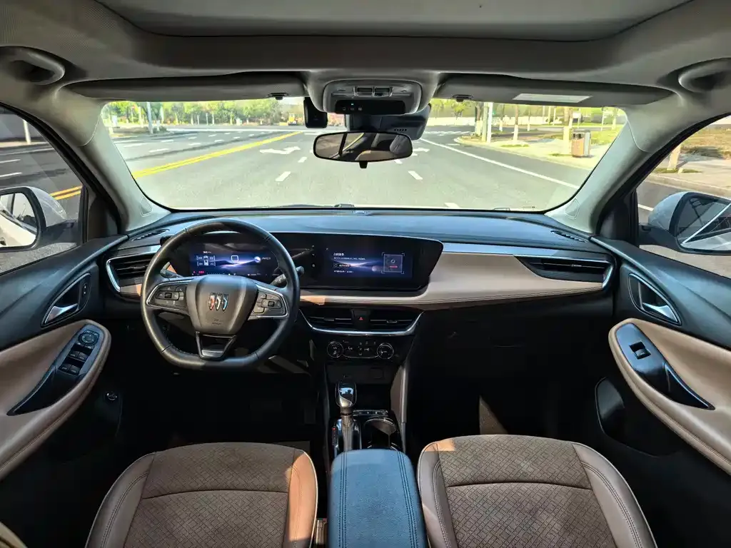 Buick PLUS 2024 из CN, фото 8