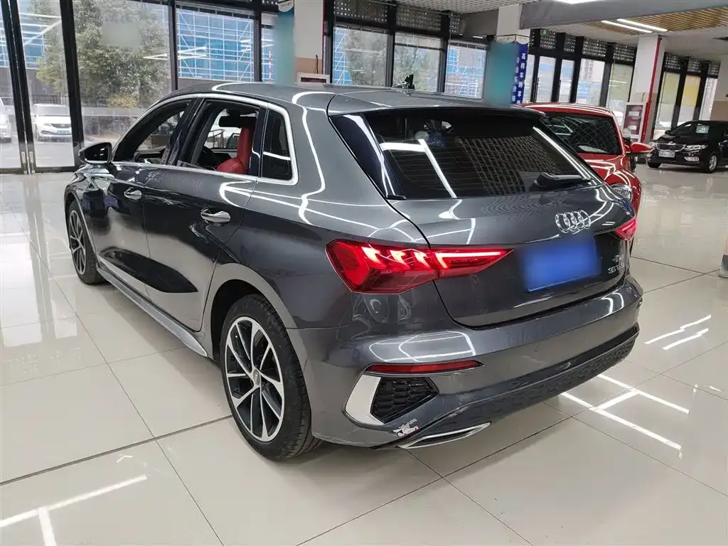 Audi A3 2021 из CN, фото 7