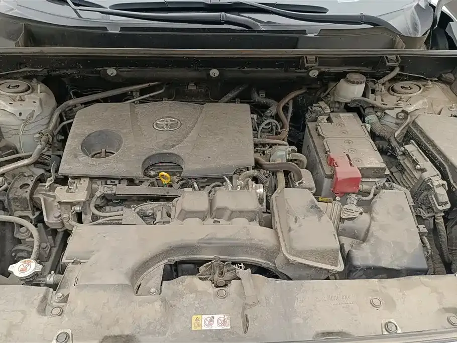 Toyota RAV4 2023 из CN, фото 8