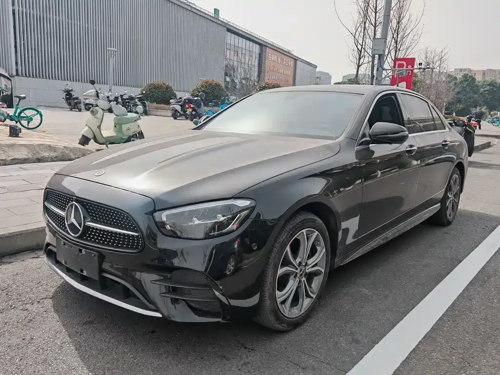 Mercedes-Benz E-Class 2022 из CN, фото 1
