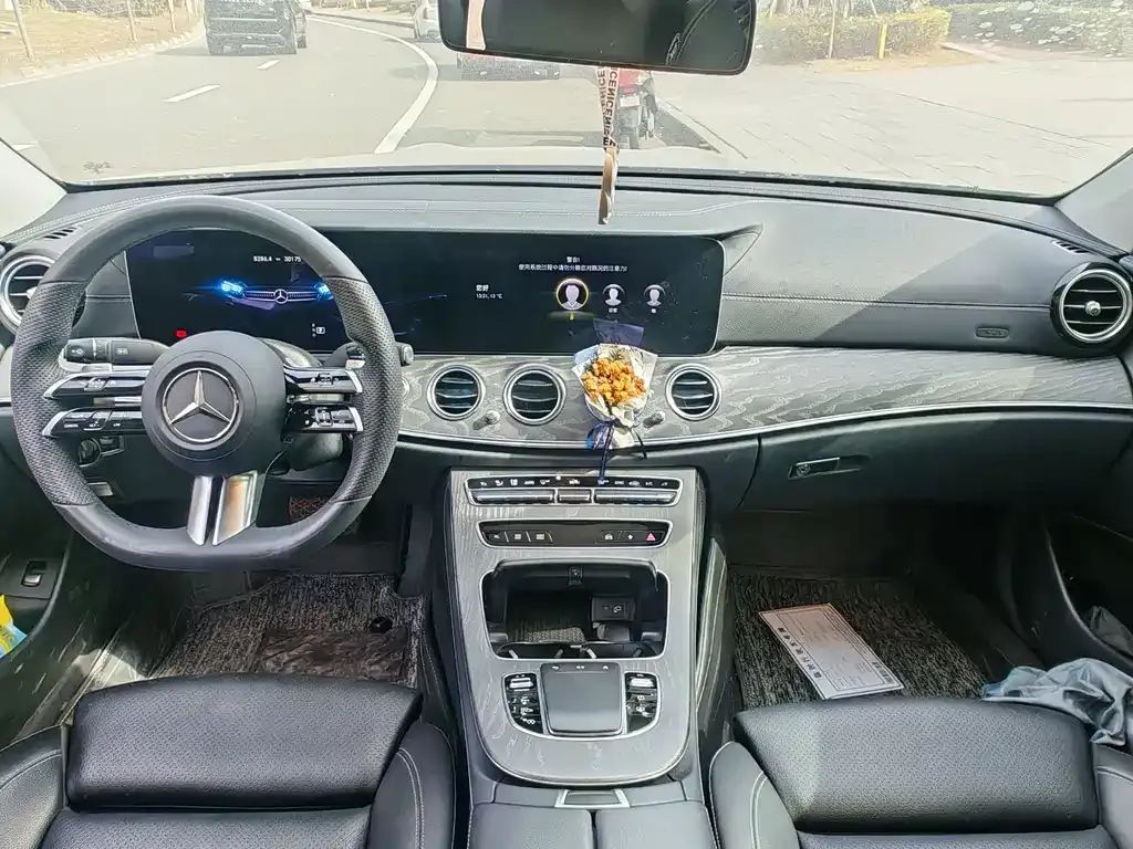 Mercedes-Benz E-Class 2022 из CN, фото 4