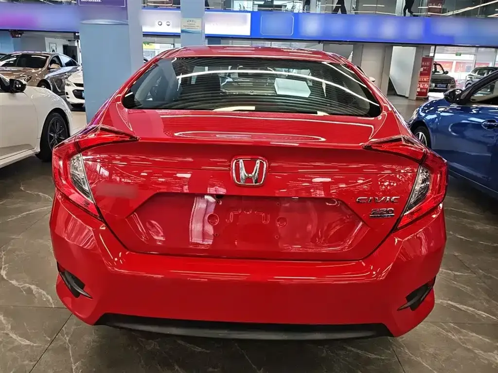 Honda Civic — фото 5