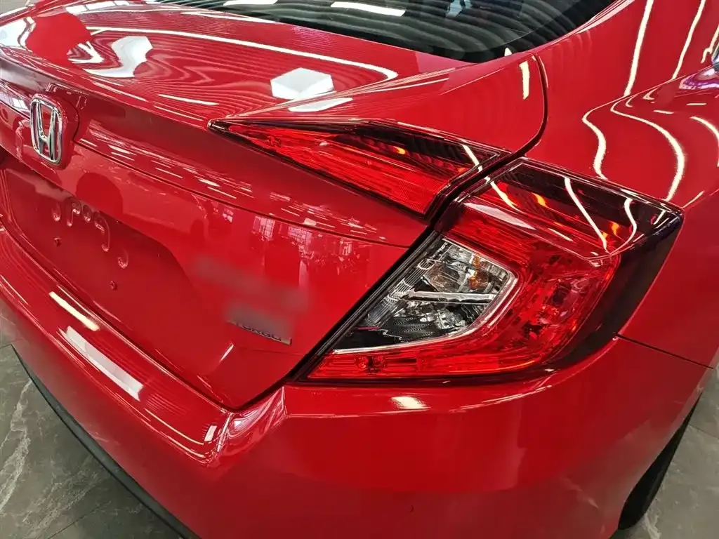 Honda Civic — фото 8