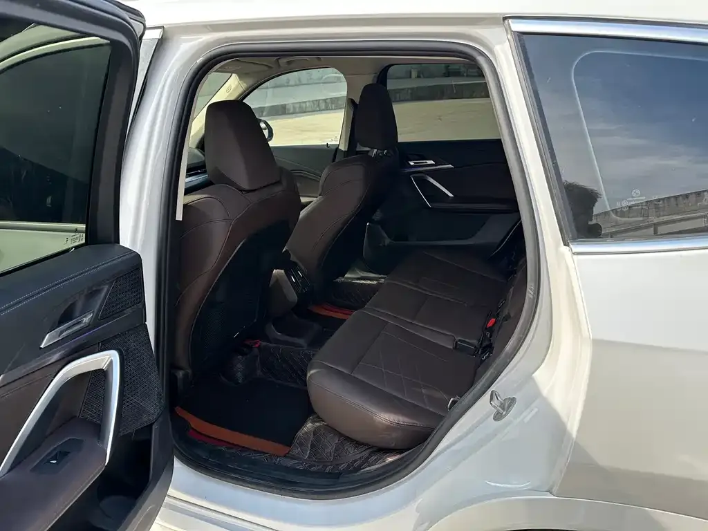 BMW X1 2023 из CN, фото 5