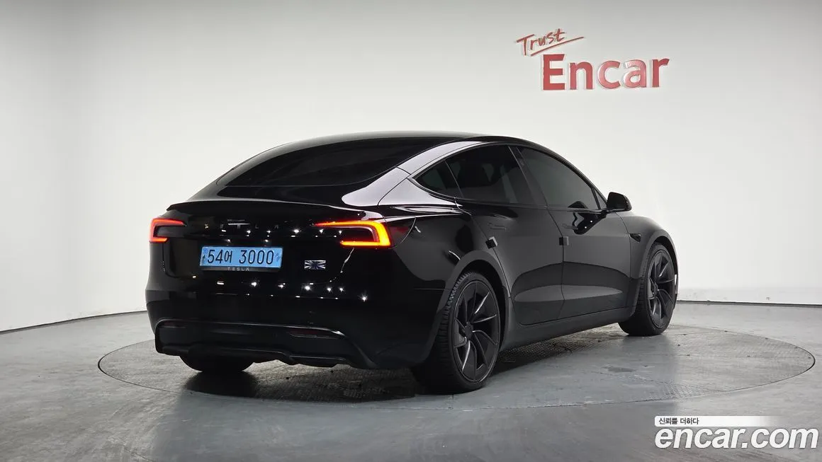 Tesla Model 3 2024 из KR, фото 6