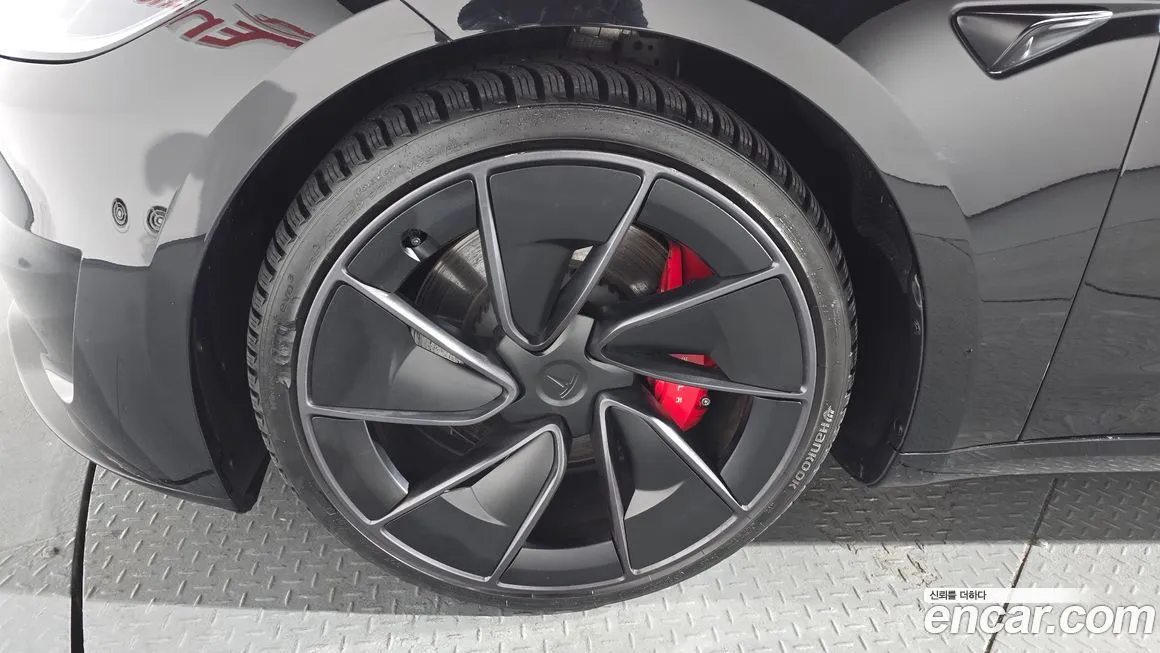 Tesla Model 3 2024 из KR, фото 9