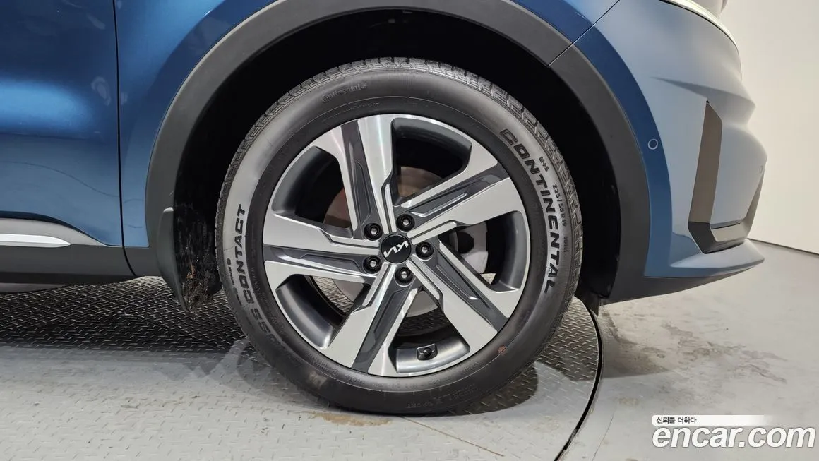 Kia Sorento — фото 4