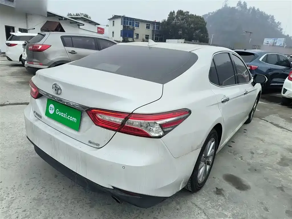 Toyota Camry 2023 из CN, фото 4