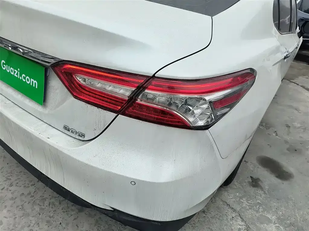 Toyota Camry 2023 из CN, фото 5