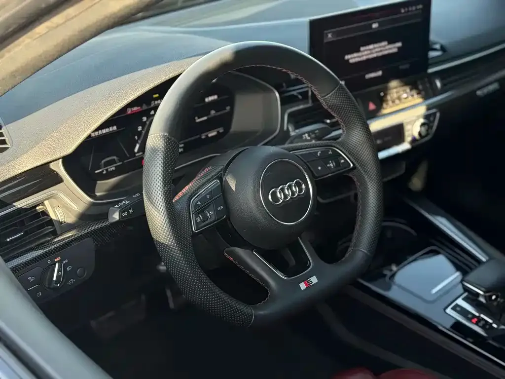 Audi S4 2023 из CN, фото 5