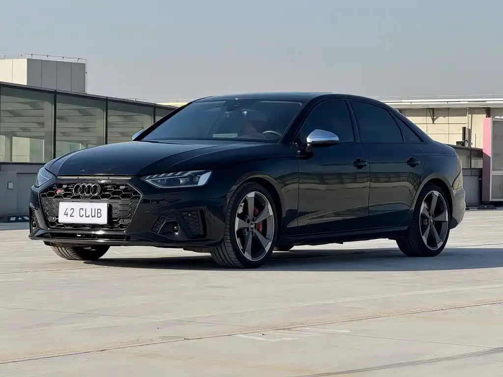 Audi S4 2023 из CN, фото 9