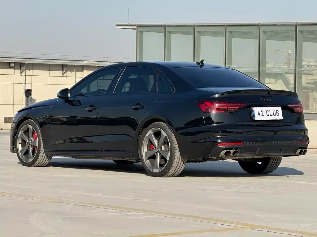 Audi S4 2023 из CN, фото 10