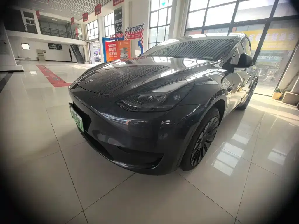 Tesla Model Y 2024 из CN, фото 1