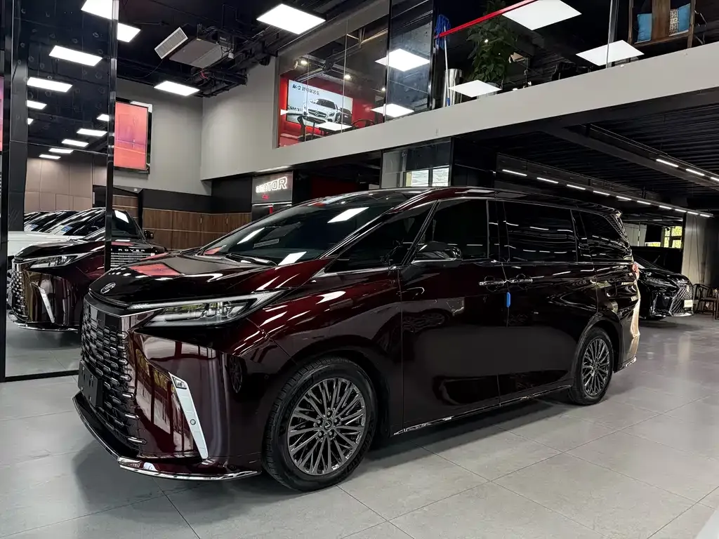 Lexus LM 2024 из CN, фото 1