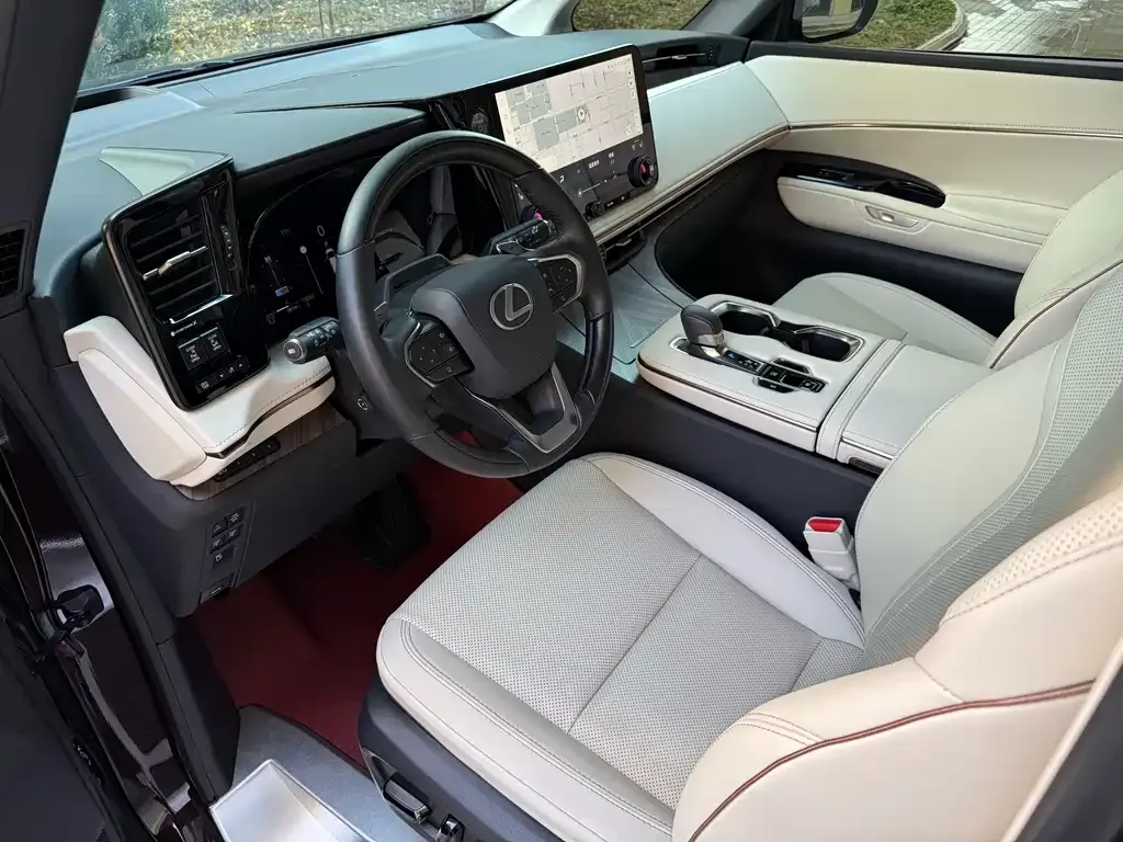 Lexus LM 2024 из CN, фото 3