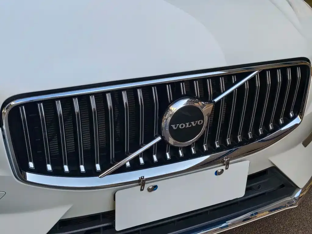 Volvo XC60 2022 из CN, фото 6