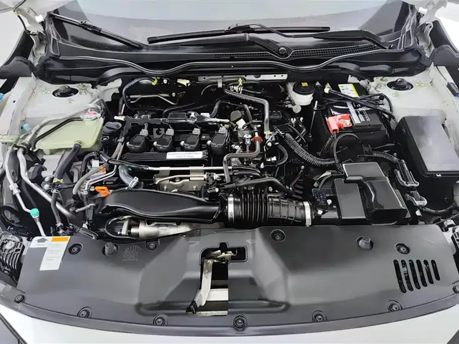 Honda Civic — фото 10