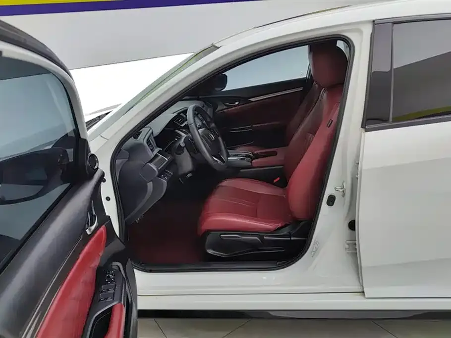 Honda Civic — фото 7