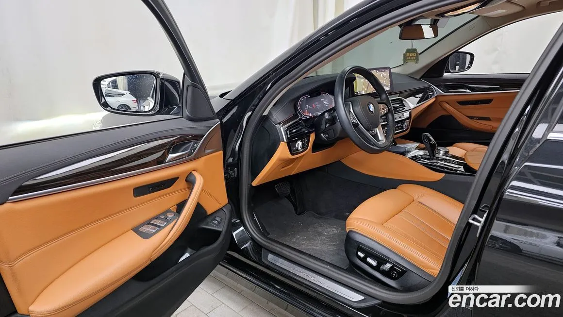 BMW 5-Series 2023 из KR, фото 4