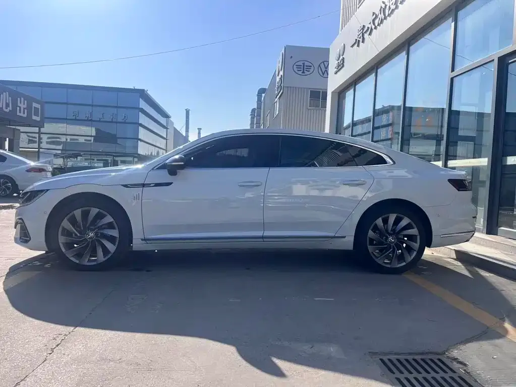 Volkswagen CC — фото 4