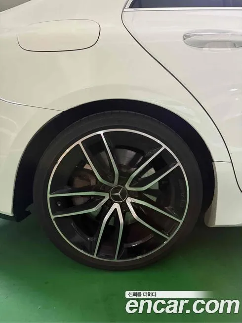 Mercedes-Benz CLS-Class 2023 из KR, фото 9