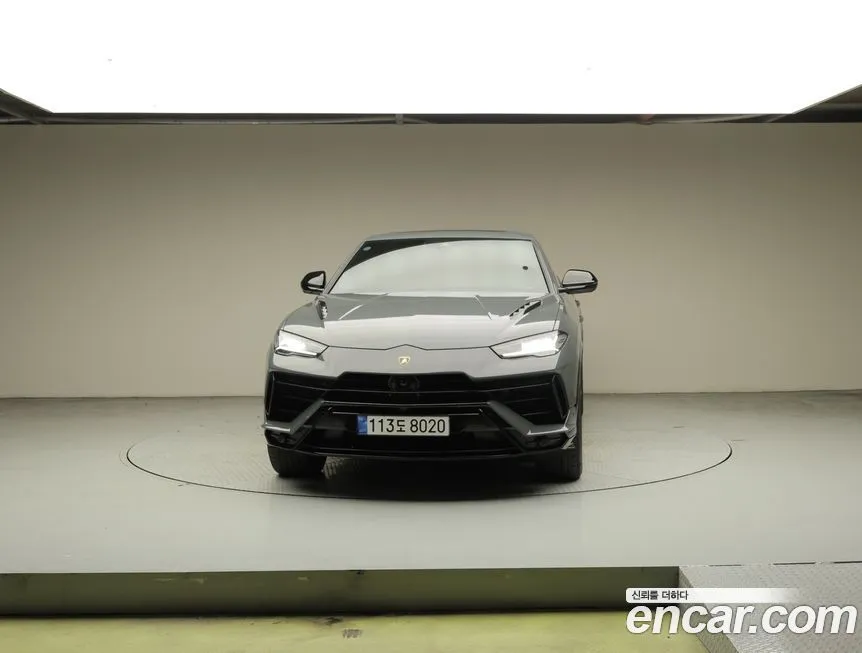 Lamborghini Urus — фото 2