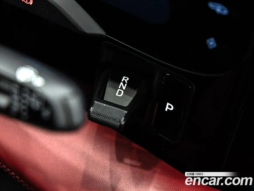 Porsche Taycan 2024 из KR, фото 3