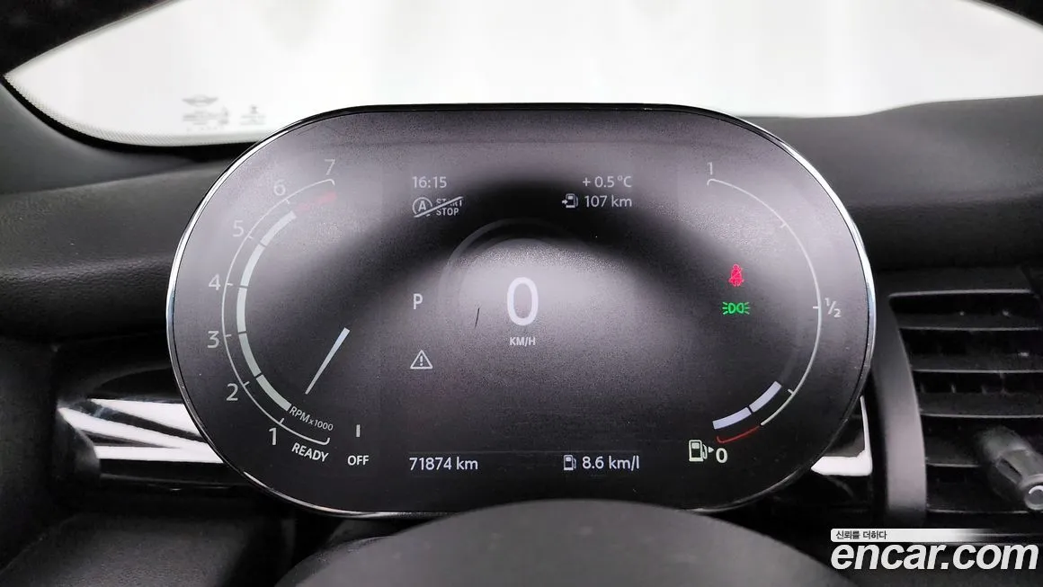 Mini Cooper Convertible 2021 из KR, фото 7