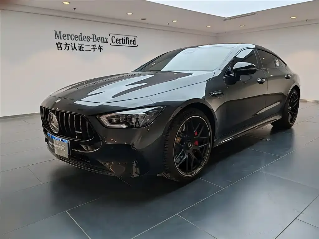 Mercedes-Benz AMG GT — фото 1