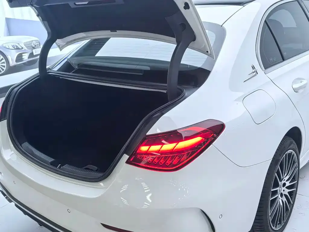 Mercedes-Benz C-Class 2024 из CN, фото 8