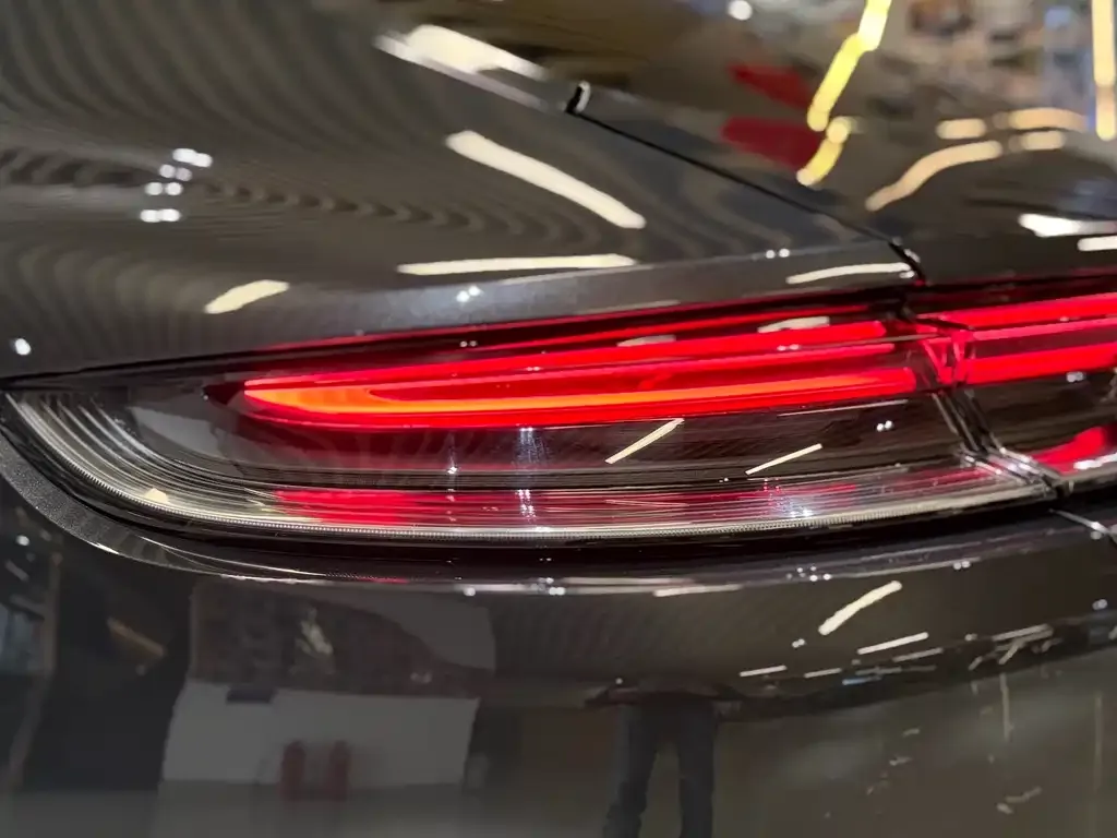 Porsche Panamera — фото 2