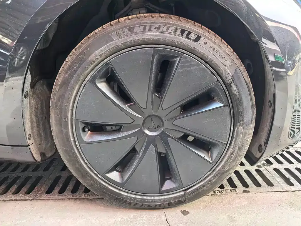 Tesla Model 3 2024 из CN, фото 2