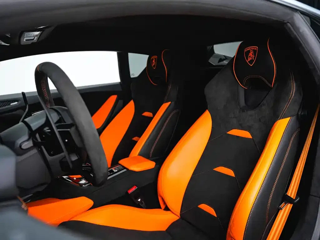 Lamborghini Huracan 2024 из CN, фото 2