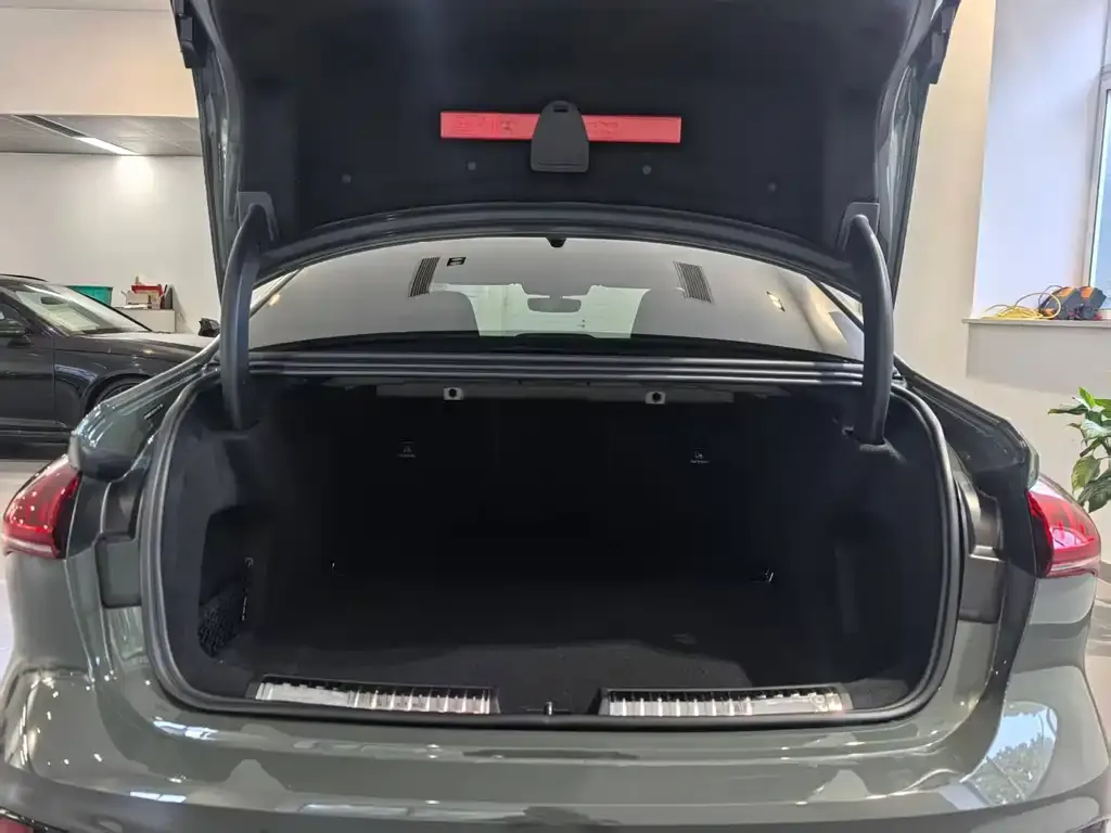 Audi A5L 2025 из CN, фото 7