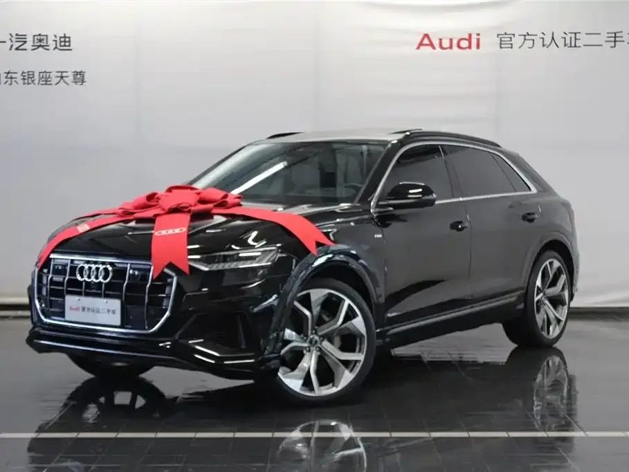 Audi Q8 2023 из CN, фото 5