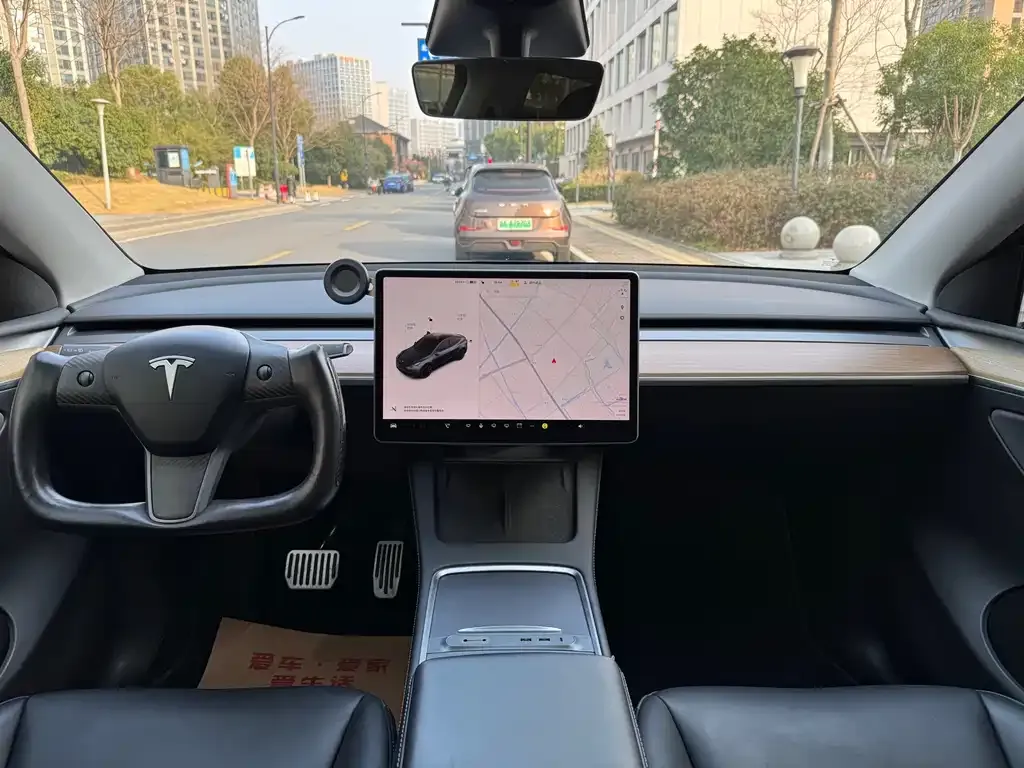 Tesla Model Y 2023 из CN, фото 5