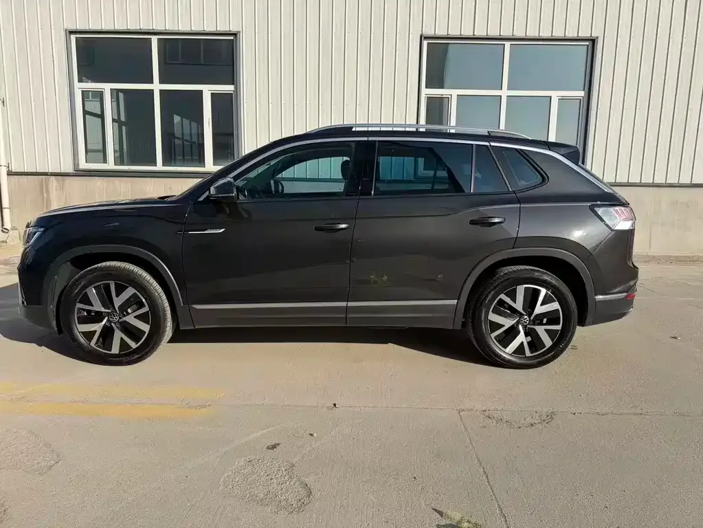 Volkswagen Tayron 2023 из CN, фото 3