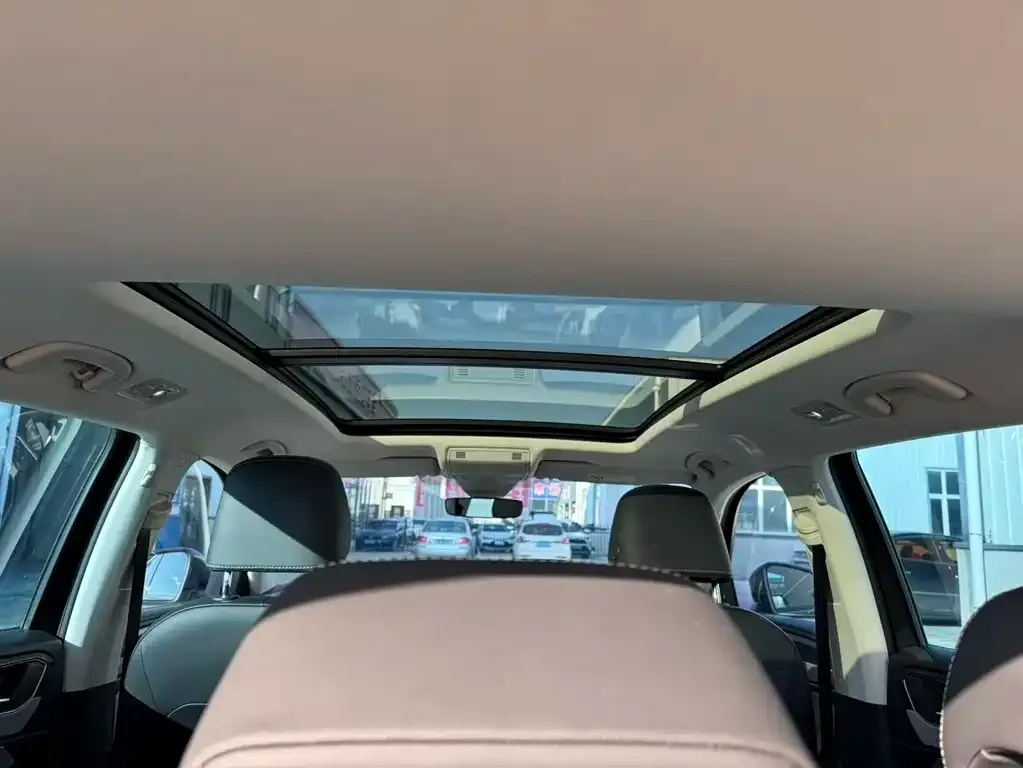 Volkswagen Tayron 2023 из CN, фото 2