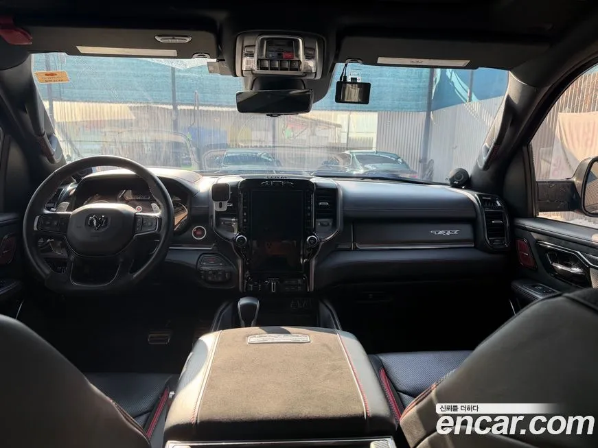 Dodge Ram Pick Up 2022 из KR, фото 2