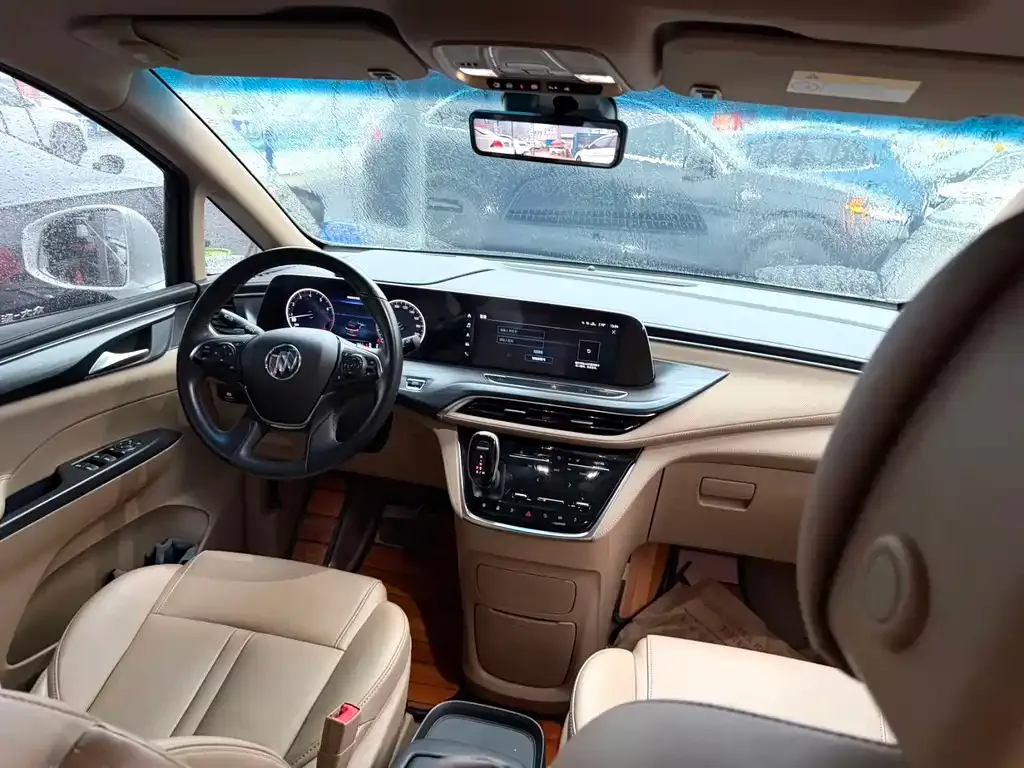Buick GL8 2021 из CN, фото 3